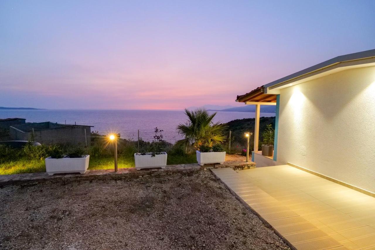 Twins Villa Sarandë Exterior foto