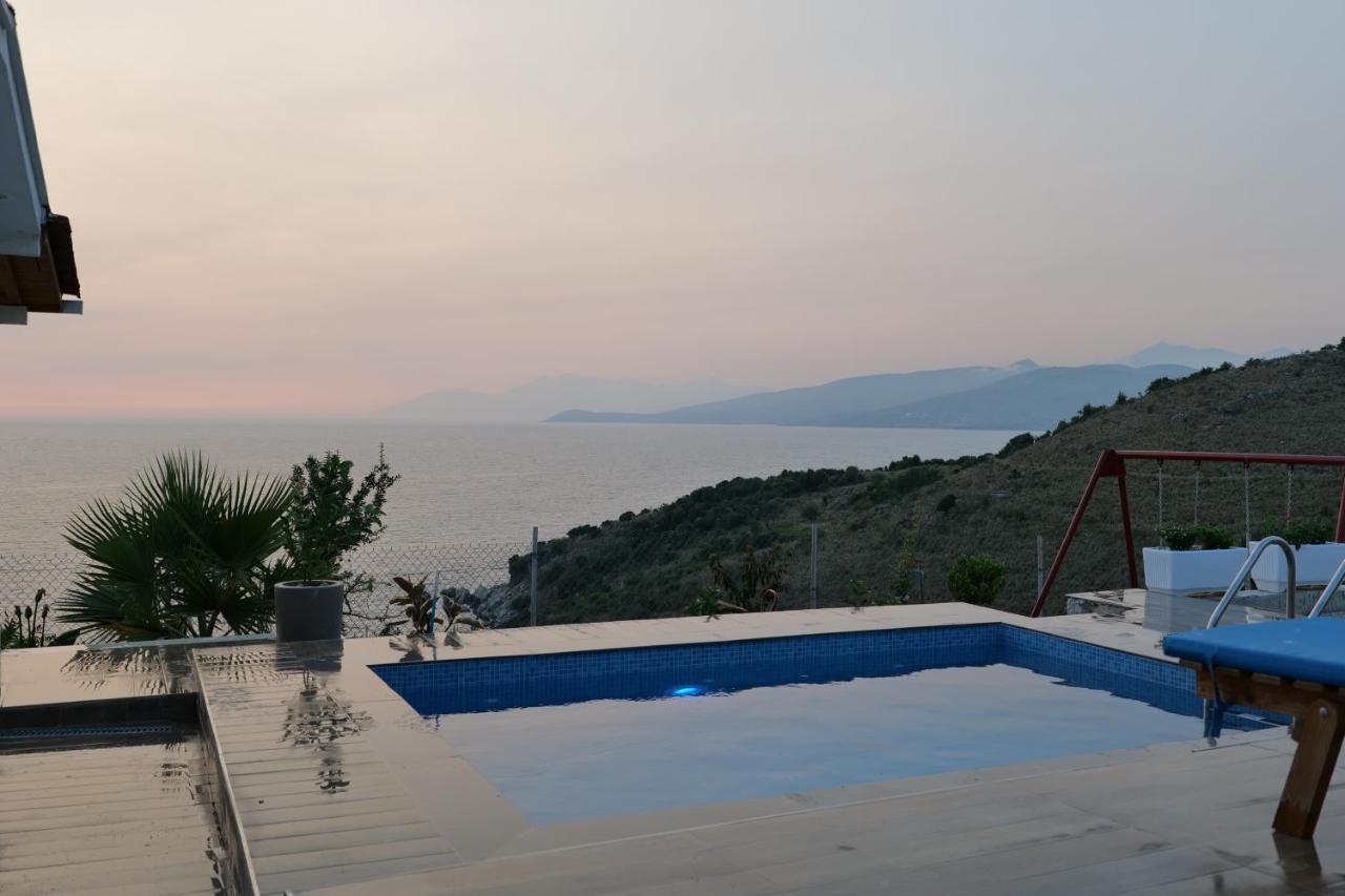 Twins Villa Sarandë Exterior foto