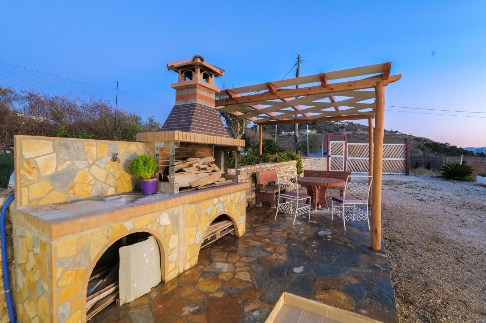 Twins Villa Sarandë Exterior foto