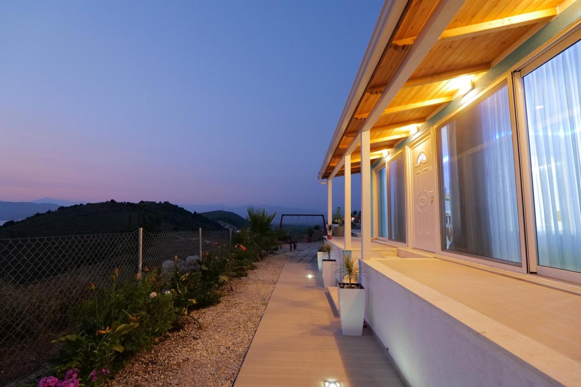 Twins Villa Sarandë Exterior foto