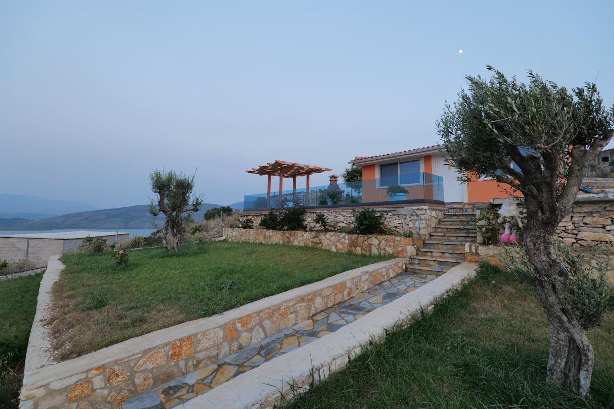 Twins Villa Sarandë Exterior foto